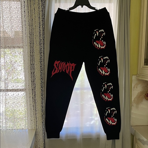 Kids Black Graphic Sweatpants - Picture 1 of 4